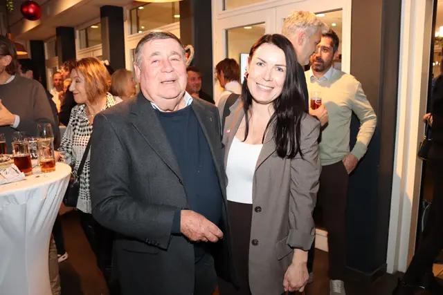 Hannes Kollegger gemeinsam mit Sabine Huber, RegionalMedien Kärnten Geschäftsstellenleitung Villach | Foto: MeinBezirk.at/Chiara Kresse