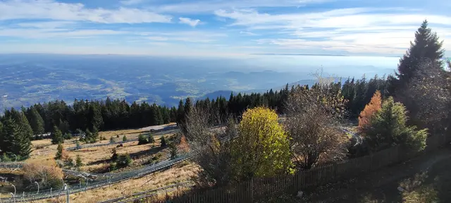 wir lassen uns auf der Aussichtsterrasse verwöhnen und genießen die Sicht in den Süden... | Foto: I.Wozonig