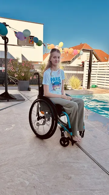 Emilia kämpft sich nach ihrem Unfall zurück. | Foto: Reichl