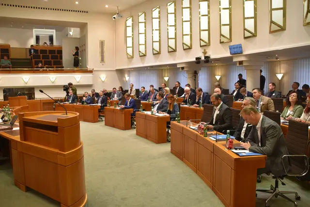 MeinBezirk fasst die aktuellen Diskussionen bei der burgenländischen Landtagssitzung zusammen.  | Foto: MeinBezirk/Stefan Schneider