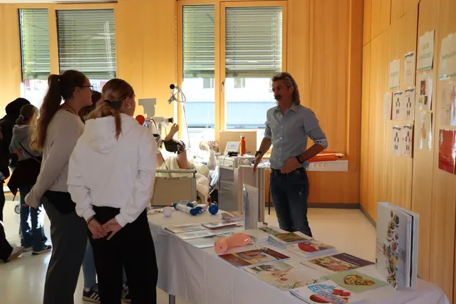 Auch das BKH Kufstein stellte seine vielfältigen Arbeitsbereiche vor. | Foto: Christiane Nimpf