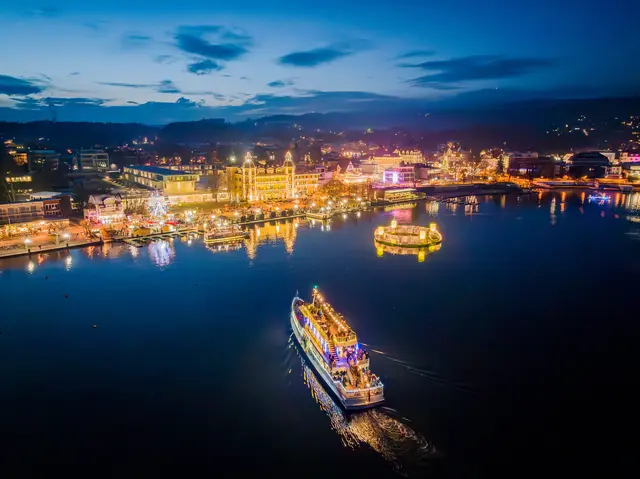 Mit der Advent-Schifffahrt wird der Advent am Wörthersee zu einer feinen Entdeckungsreise rund um Kärntens berühmtesten See.  | Foto: Michael Stabentheiner
