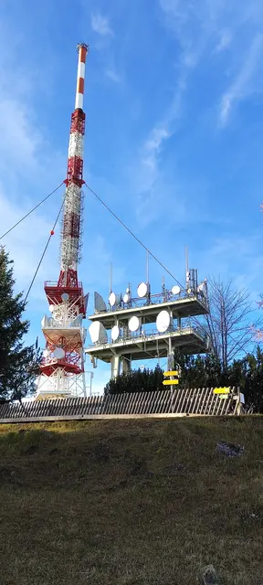 nach einem kleinen Abstecher zum Sender treten wir den Rückweg an... | Foto: I.Wozonig