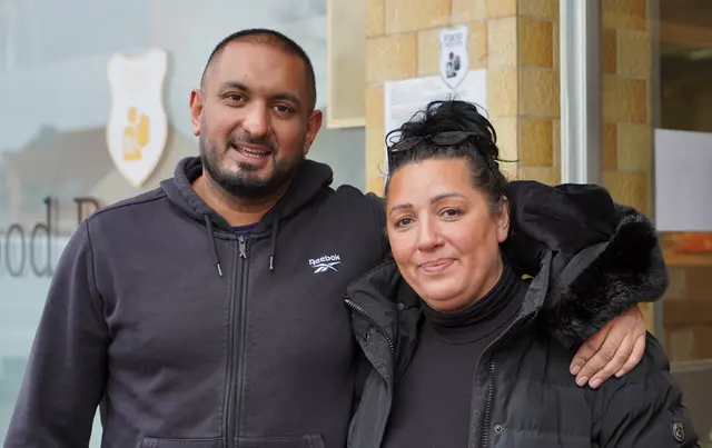 Sasa und Danijela Stevanovic sind von Montag bis Samstag im Einsatz. | Foto: MeinBezirk/Bernhard Kerezsi
