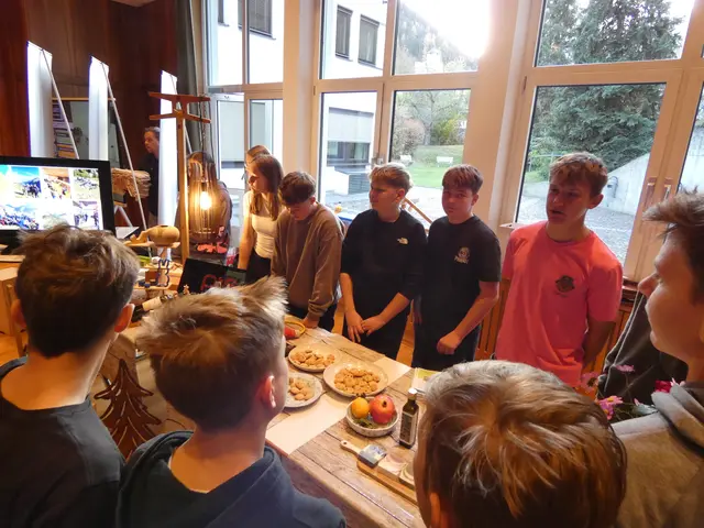 Schüler:innen der unterschiedlichsten Schulen informierten über die jeweiligen Schultypen. 