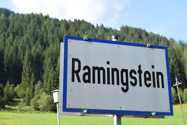 (Archivfoto/Symbolfoto) Ortstafel von Ramingstein. | Foto: Verena Siebenhofer