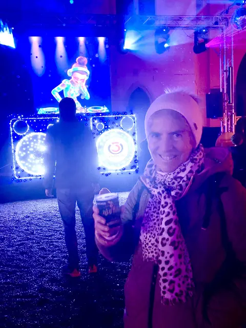 Die Journalistin in der Feendisco | Foto: Kuzina