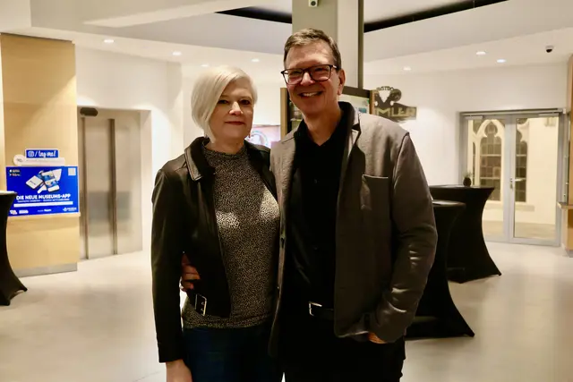 Unter den Gästen: Judith Hönig und Klaus Trimmel. | Foto: Schauer