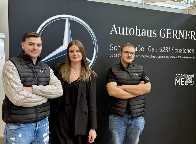 Kenan Hrustic, Lisa Lochner und Tobias Hiermann, Autohaus Gerner | Foto: MeinBezirk/Barbara Ebner