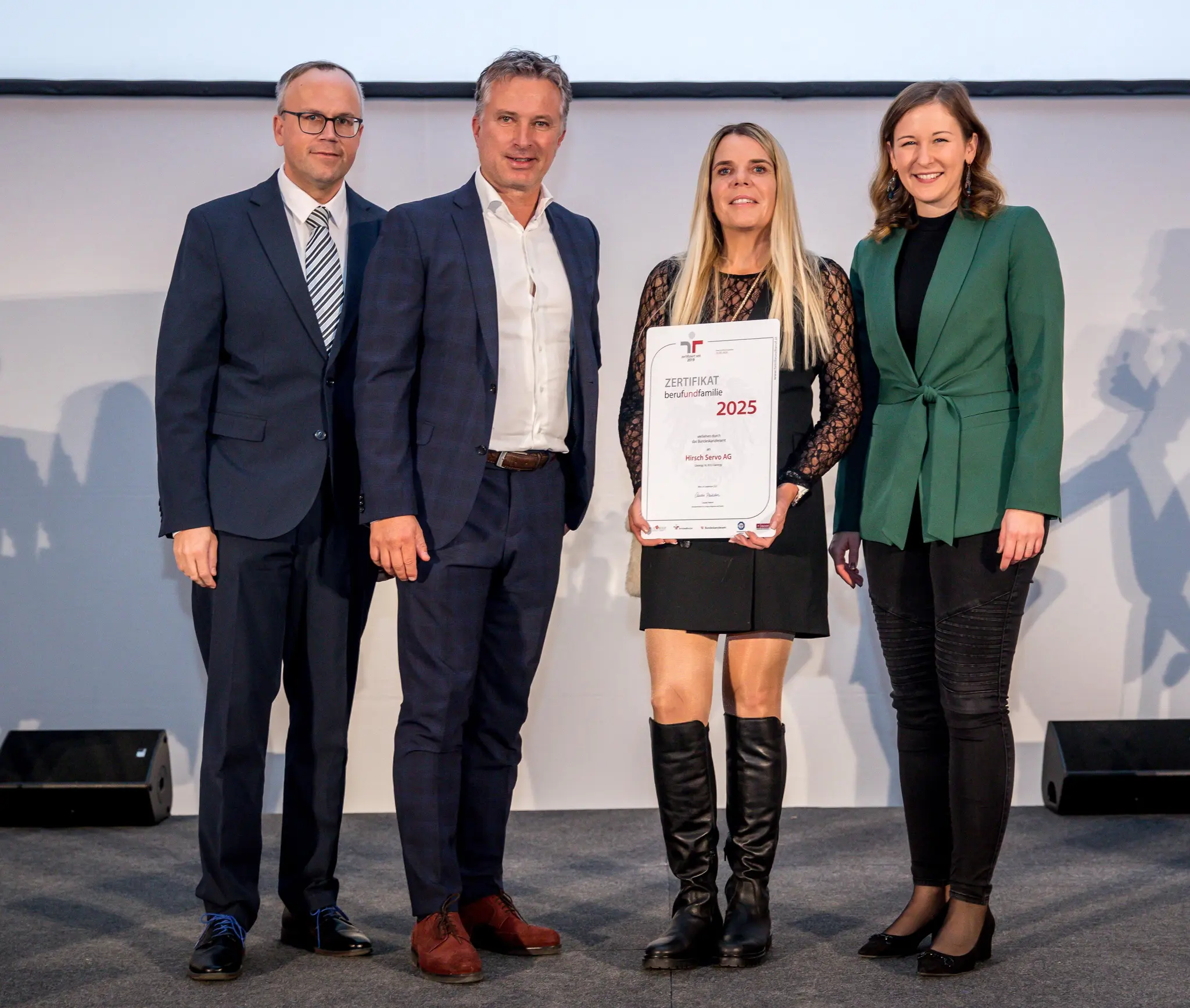 Familienfreundlicher Arbeitgeber: Hirsch-Servo als familienfreundlicher Arbeitgeber ausgezeichnet - Feldkirche