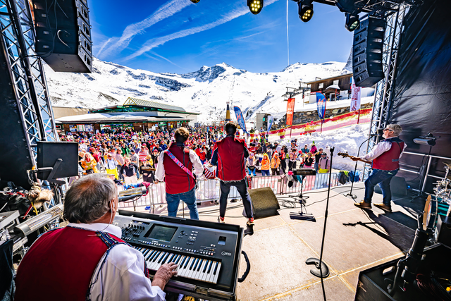 Das Hintertuxer Gletscher Open Air am 27. März gilt als das Highlight der Kölschen Woche.
 | Foto: Kay-Uwe Fischer