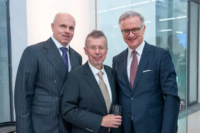König, Gisinger und Müller (v.l.) in der Aula der Wissenschaftfen. | Foto: Valentina Marinelic/MeinBezirk