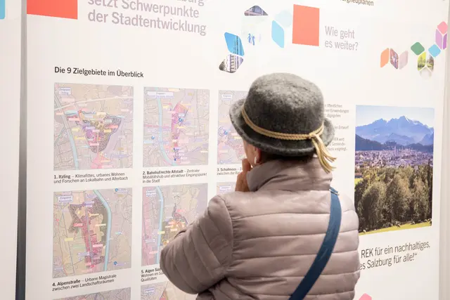 Rund 600 Bürgerinnen und Bürger nutzten in den vergangenen zwei Wochen die Gelegenheit, sich bei den vier Dialogveranstaltungen zum neuen Räumlichen Entwicklungskonzept (REK) zu informieren  | Foto: Stadt Salzburg/Escabosa