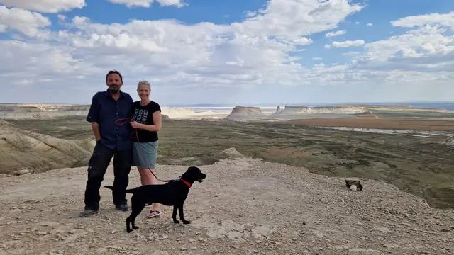 Harald Untersteiner und Martina Obletter in Mangistau in Kasachstan. | Foto: Harald Untersteiner