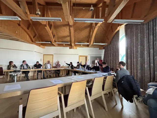 Die Gemeindechefs des Planungsverbandes Talkessel Reutte mussten sich mit schwierigen Themen auseinandersetzen. | Foto: MeinBezirk/Günther Reichel