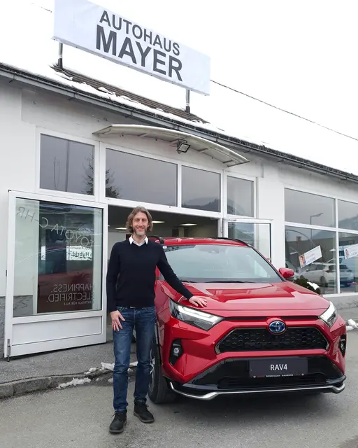 Autohaus Gert Mayer GmbH Toyota
Mo – Fr 8 – 12 Uhr und 13-17:30 Uhr
Sa 9-12 Uhr 
www.toyota.at/partner/mayer | Foto: Autohaus Mayer