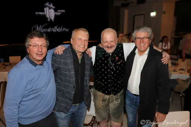 Dr. Gerhard Schopp, Dr Wolfgang Demmelbauer-Ebner, Regisseur Erich Baumgartner und Hannes Fröch.