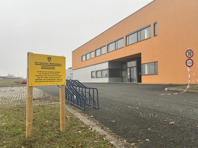 Das Industriegebäude muss baulich so adaptiert werden, dass es allen militärischen Sicherheitsanforderungen entspricht. | Foto: Martin Wurglits