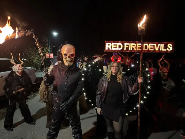 Treffen der Krampusfans: Zahlreiche Gruppen aus der Region pilgern jedes Jahr eigens zum Krampuslauf. | Foto: zVg Cornelia Strobl