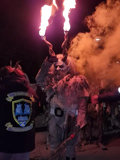 Tradition, die begeistert: Der Krampuslauf lockt heuer wieder Hunderte Besucher an die Strecke. | Foto: zVg Cornelia Strobl