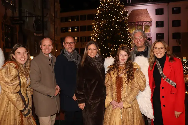 Bei der Eröffnung: Bgm. Johannes Anzengruber, Landesrat Mario Gerber, Stadträtin Lutz Mariella, Engel Lara, Michael Perger und Barbara Plattner (Innsbruck Tournismus). | Foto: Kendlbacher