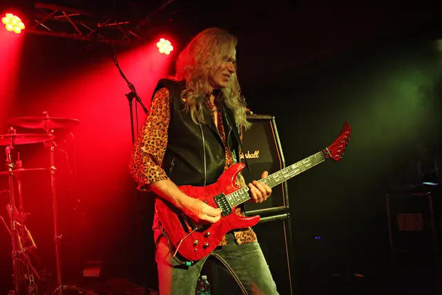 Adrian Vandenberg – trägt die DNA der Whitesnake-Ära in die Gegenwart.