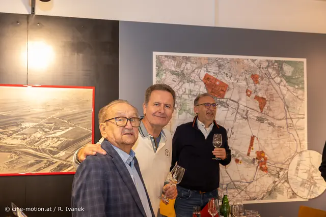 Vater Gottsbachner mit seinen Söhnen Andreas und Gerhard (vrnl). | Foto: www.cine-motion.at / Ivanek