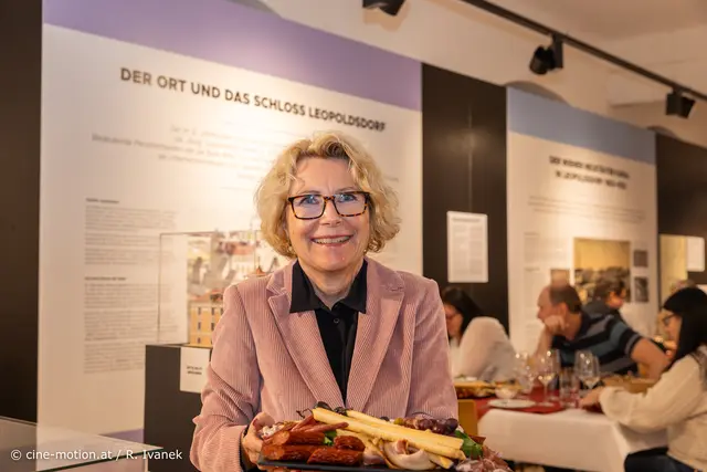 Johanna Blacky, eine der fleißigen Helferinnen des Abends. | Foto: www.cine-motion.at / Ivanek