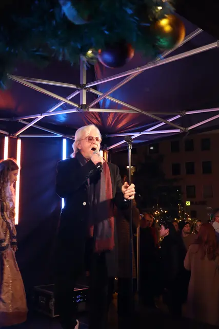 Musiker Reinhold Bilgeri sorgte für ausgelasse Stimmung. | Foto: Kendlbacher