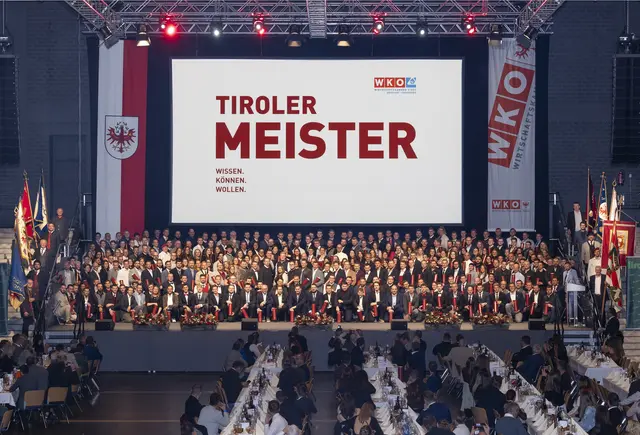 Die Dogana des Congress Innsbruck bot den ausgezeichneten Top-Fachkräften die ideale Bühne. | Foto: Die Fotografen