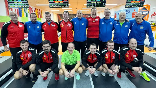 Gemeinschaftsfoto SK FWT-Comopsites Neunkirchen und der KSK Klagenfurt-Magdalensberg | Foto: @Hannes Bergner