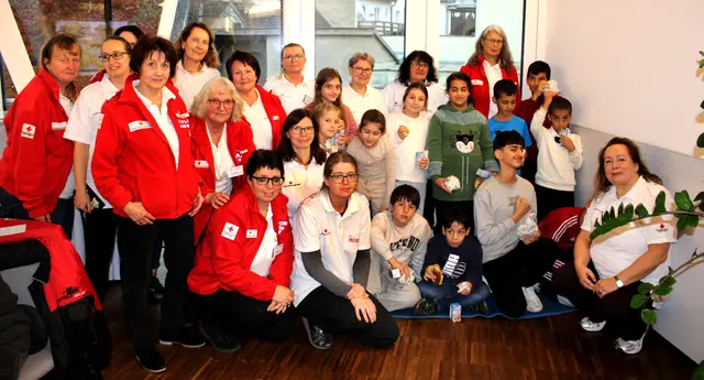 Besinnliche Momente beim letzten Seniorentreff des Jahres in Herzogenburg: Ein stimmungsvoller Nachmittag. | Foto: Rotes Kreuz Herzogenburg