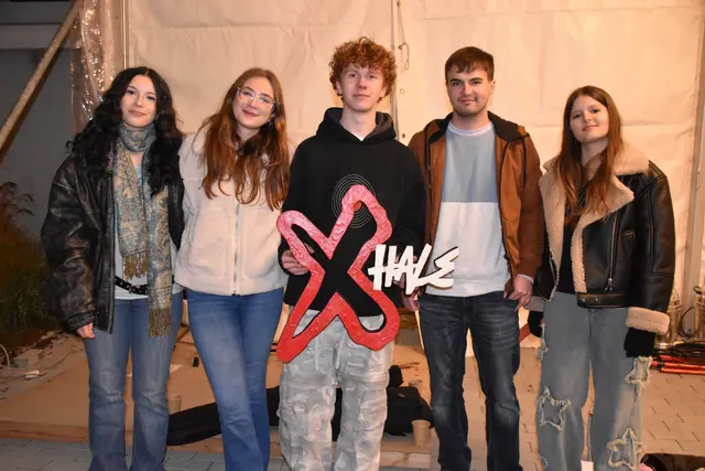 Die junge Band "X-Hale" sorgte für ausgezeichnete Musik beim Fest. | Foto: Michael Strini