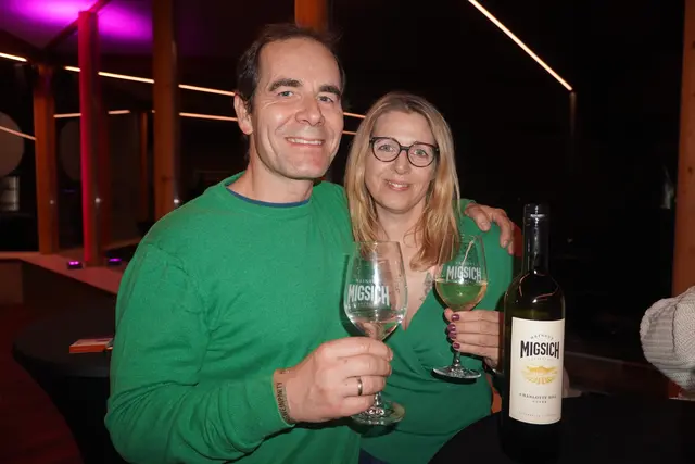 So manch Besucherin beziehungsweise Besucher hatte seinen Lieblingswein schnell gefunden. | Foto: Jennifer Flechl