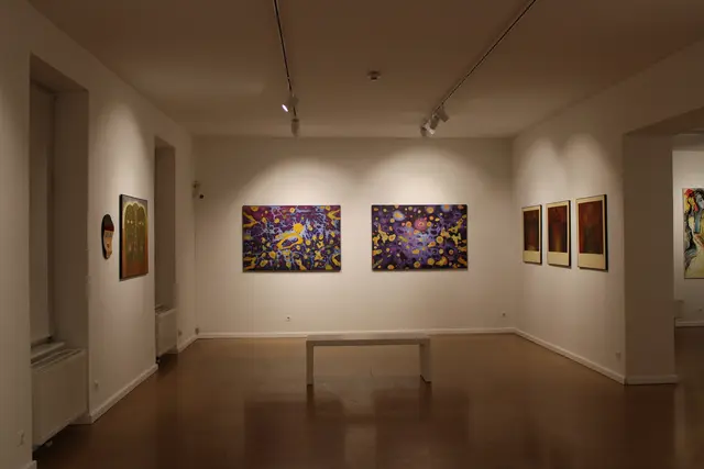 "Zeitreisende" heißt die Ausstellung von Hans Giegerl und Freunde im Kunsthaus Köflach. | Foto: Lederer