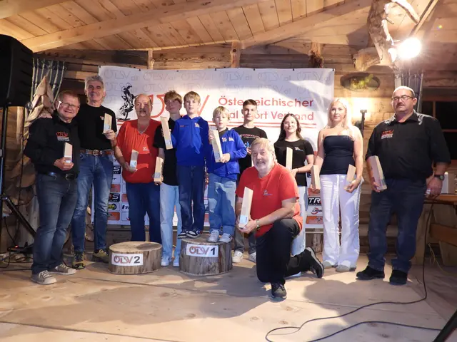 Erich Diestinger, Ernst Nowak, Erich Prinz, Fabian Heilmann, Fabian und Michael Kalteis, Dominik Eder, Peter Satzinger, Stefanie Wedl, Caroline Proch und Friedrich Gosch. | Foto: zVg. Österreichischer Trialsportverbandes