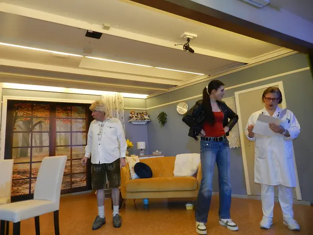 Alfred Spiegl,  Ilena Feischl, Petra Pillenbauer, haten auch eine Lustige Rolle in der Komödie | Foto: Heribert Punz