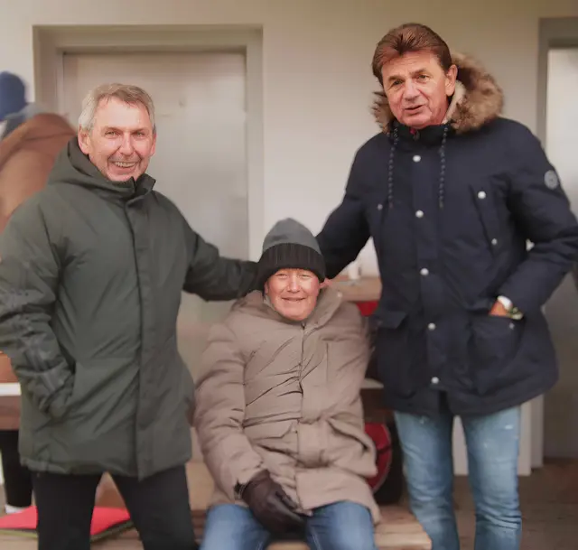 Paul Arth und Ernst Simon gratulierten Geza Herbst zum 80er. Geza war ein Topstürmer in Großpetersdorf der 1960/70er Jahre und ein große Fußballfan des ASKÖ Burghotel Schlaining. | Foto: Peter Seper