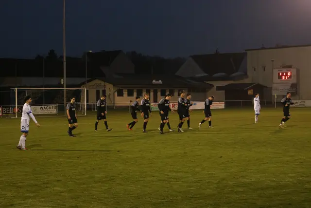 Horitschon kämpft lange stark mit, kann aber dem Kohfidischer Druck in der zweiten Halbzeit nicht standhalten. | Foto: Jana Gollacz