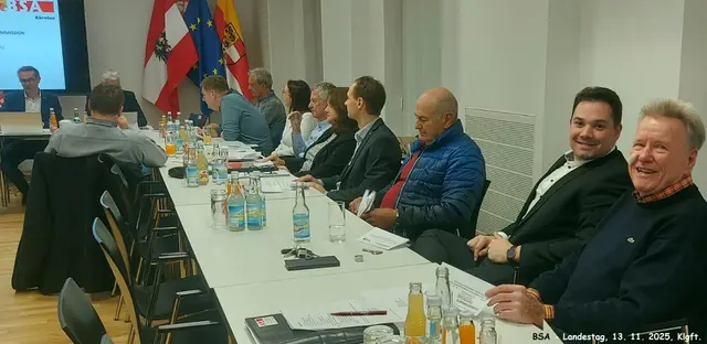 Delegierte des BSA Landestages verfolgen die Sitzung in der SPÖ Landesorganisation Kärnten | Foto: BSA Kärnten, Fotos: BSA Medienteam Kärnten