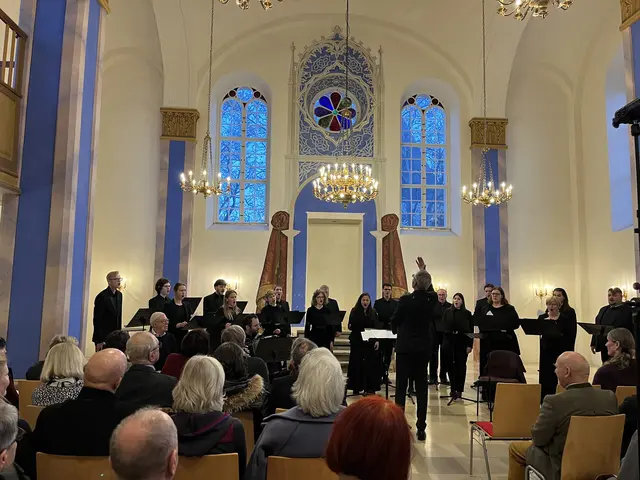 Ein intensives Konzerterlebnis, für das die Synagoge eine wunderbare Akustik bot. | Foto: Gesa Buzanich