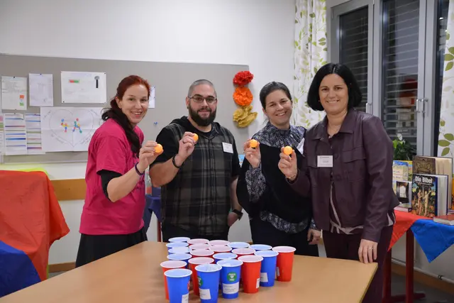 Beim Bibel-Pong im Religionsraum konnten spielerisch schöne Bibel-Sprüche gewonnen werden. | Foto: Rosenberger Victoria