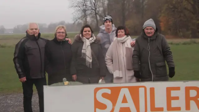 Die Fanfamilie Greller und Forintos freuten sich mit den Siegern. | Foto: Peter Seper