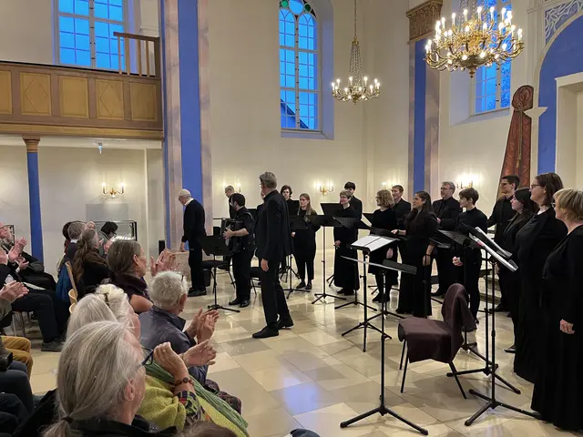 Das Publikum dankte mit großem Applaus | Foto: Gesa Buzanich