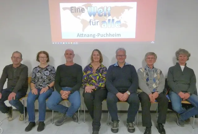 Werner Putz, Gabriele Eder, Andreas Stix, Elisabeth Schöffl, Georg Sturm-Schöffl, Robert Heimbuchner, Christian Holzleitner-Stelzer (v.l.). | Foto: Presseemy