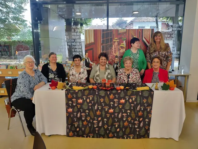 Weihnachtslesung am Freitag, 28. November um 19 Uhr in der St. Valentiner Stadtbibliothek | Foto: Lesekreis St. Valentin
