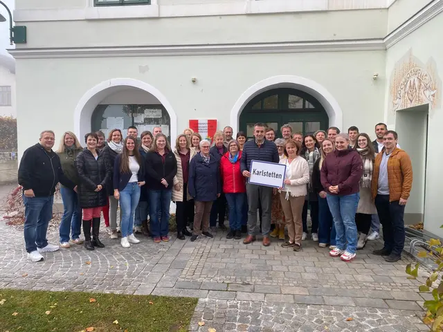 An die 40 Personen haben heuer an dem Vereinsfrühstück in Karlstetten teilgenommen. | Foto: Gde. Karlstetten
