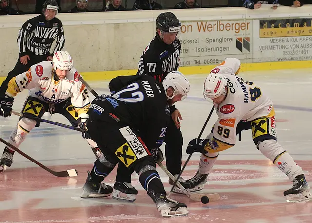 Von einem Bezirksderby zum Nächsten. | Foto: Schwaighofer