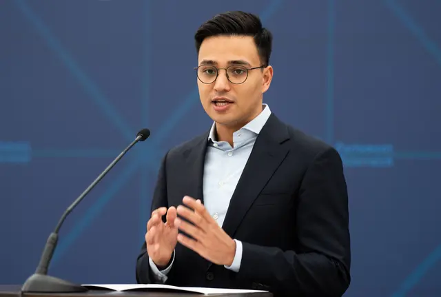 Das bestätigte NEOS-Klubobmann Yannick Shetty am Dienstag im Ö1-Morgenjournal – ohne jedoch Details zum Inhalt der Reform zu nennen. (Archivfoto) | Foto:  GEORG HOCHMUTH / APA / picturedesk.com