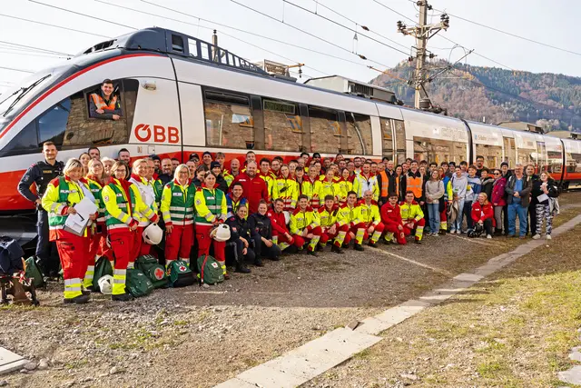 Alle Beteiligten der großangelegten Übung zeigten sich über den Verlauf zufrieden. | Foto: Rotes Kreuz/T.Kury